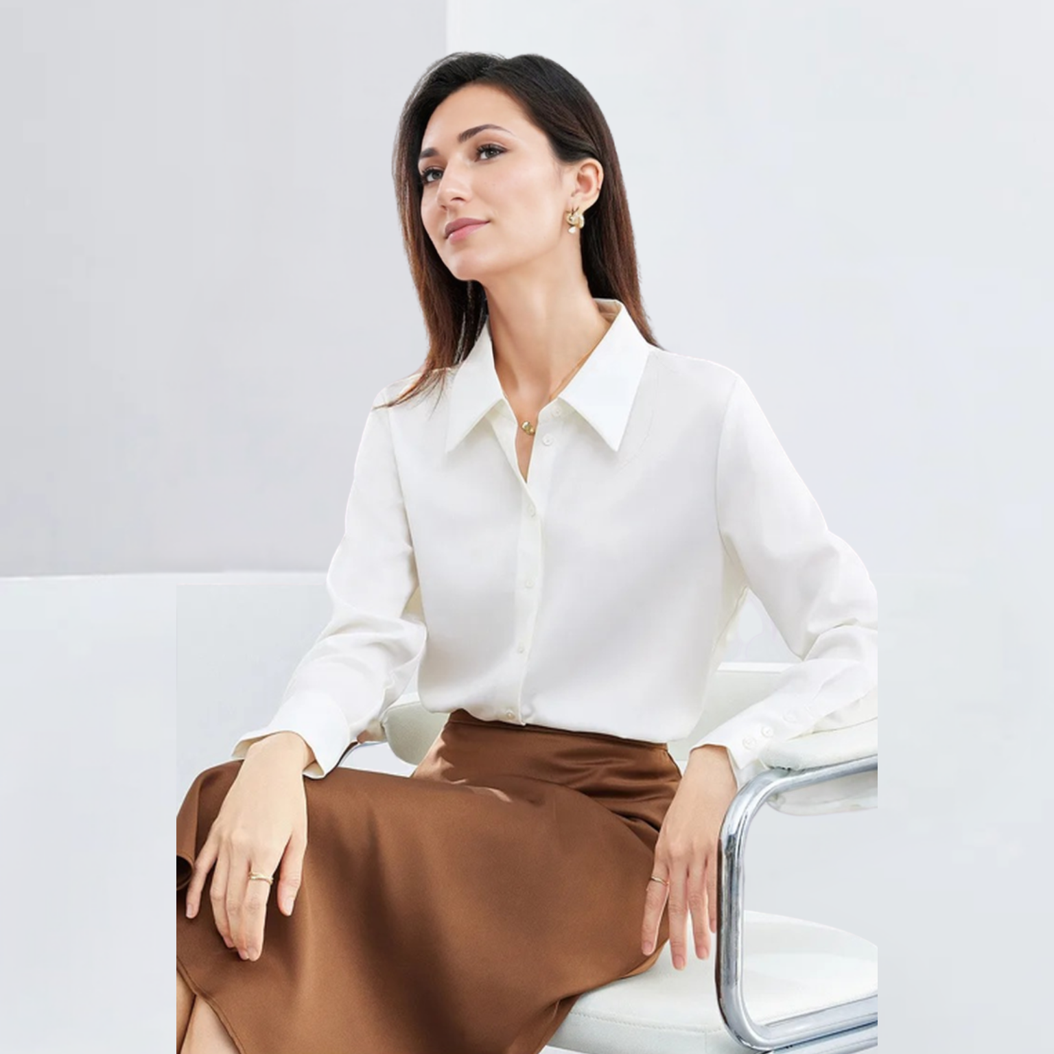 Camisa Social Amélie – Elegância Minimalista em Movimento