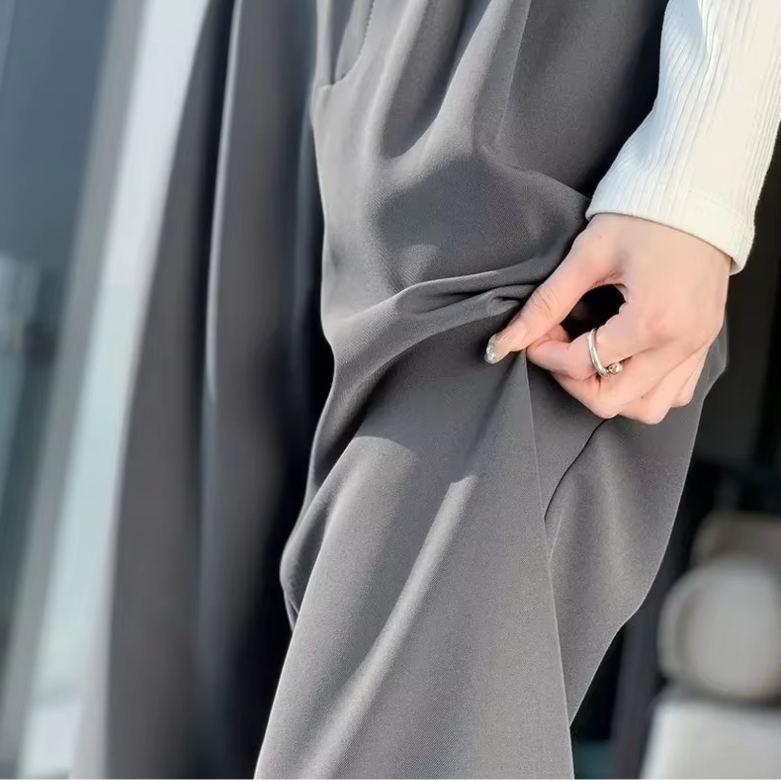 Calça Aria – Calça social feminina ampla de alfaiataria