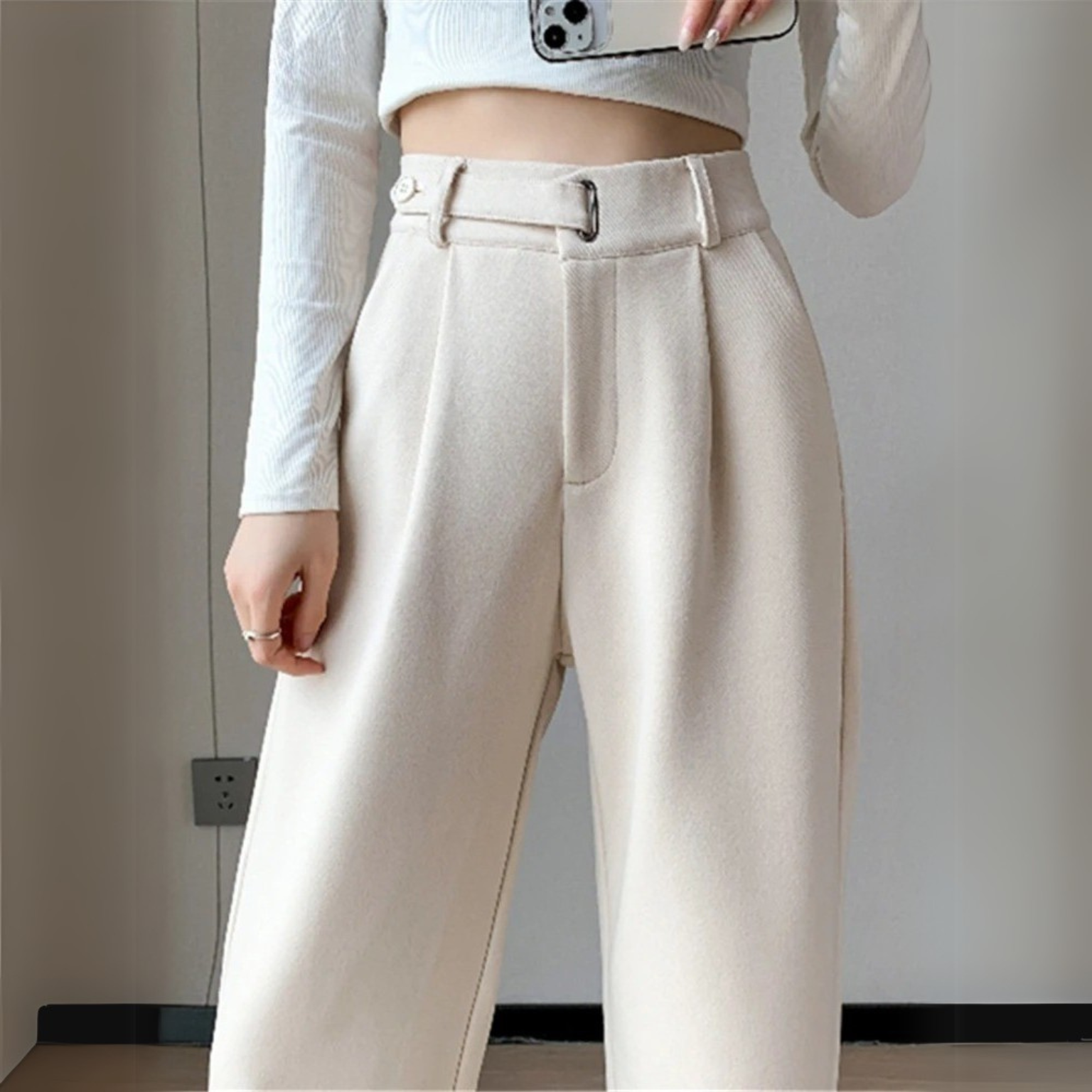 Calça Bella – Calça social feminina de inverno com lã e cintura alta