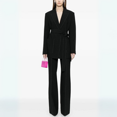 Conjunto Andros – Terno feminino com blazer estruturado preto ou branco e calça de alfaiataria reta