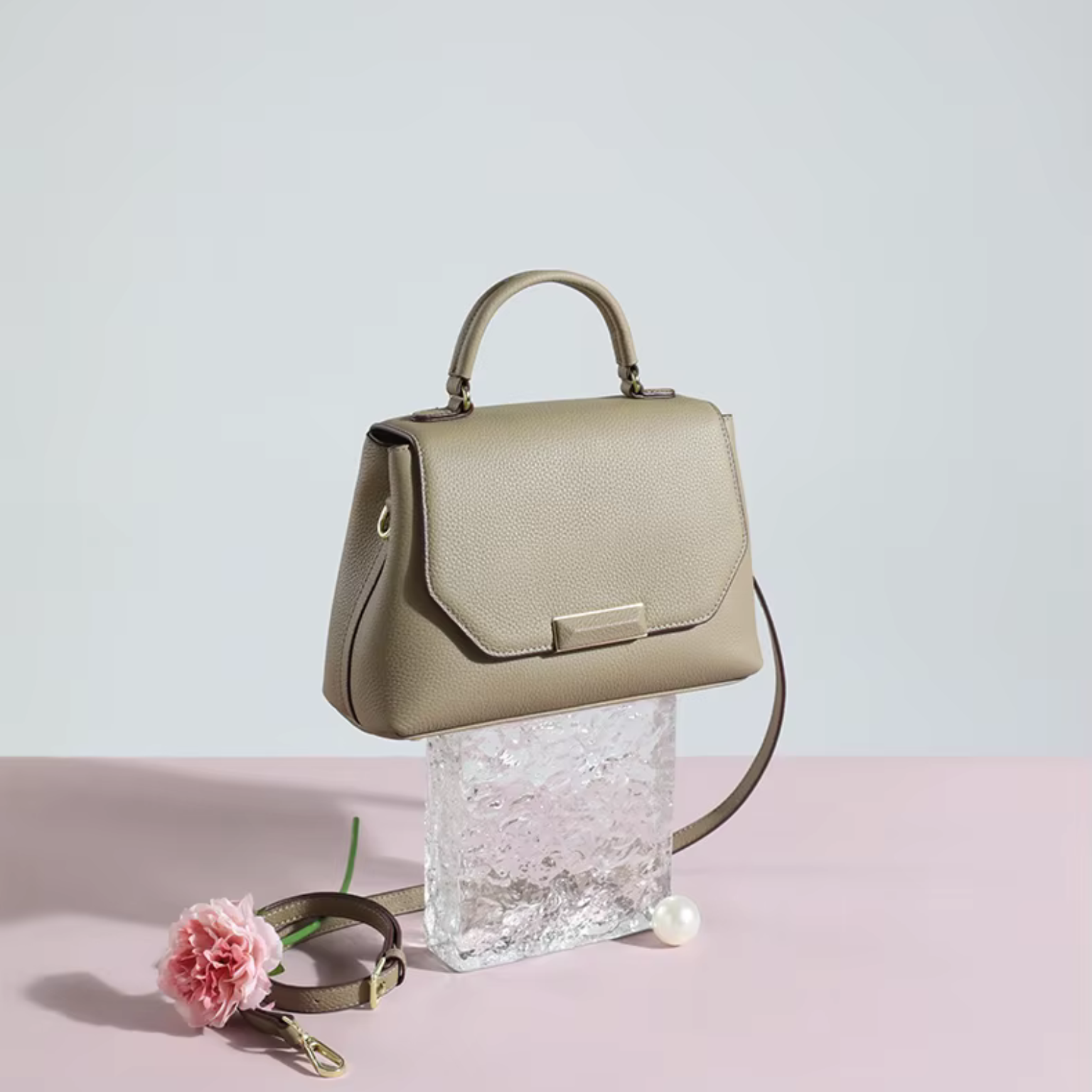 Bolsa Elara – Bolsa feminina de couro legítimo